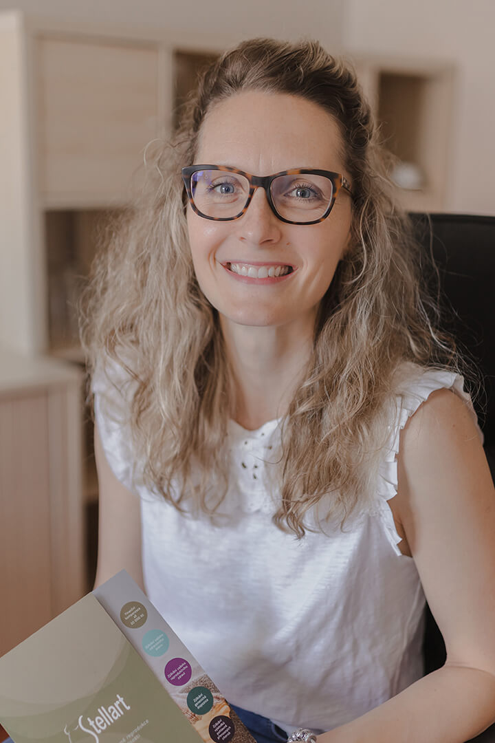 https://www.stellart-clinic.cz/wp-content/uploads/2022/07/jitka_mikelini.jpg